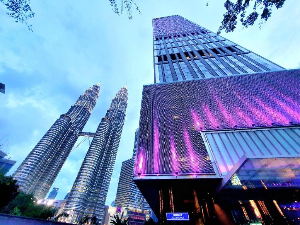 Tropicana The Residences - Klcc View Luxury Collections *